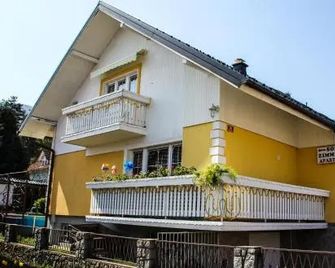 Mekina Guesthouse - Maribor - Building