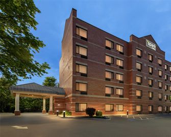 Spark by Hilton Woburn Boston - Woburn - Gebäude