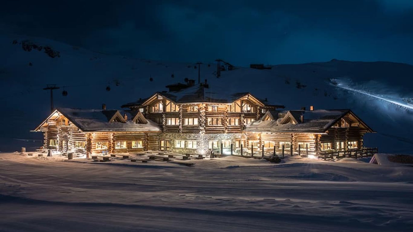 Sunny Valley Mountain Lodge