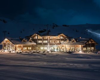 Sunny Valley Mountain Lodge - Bormio - Bygning