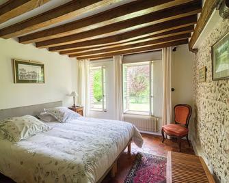 Chambres d'hôtes - La Verrerie d' Ivoy - Ivoy-le-Pré - Habitación