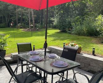 Private and Secluded Hideaway - Ithaca - Patio