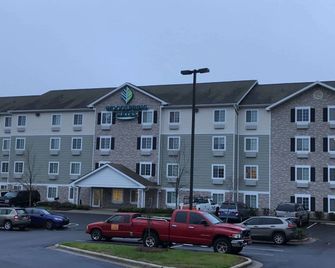 Woodspring Suites Raleigh Apex - Apex - Gebouw