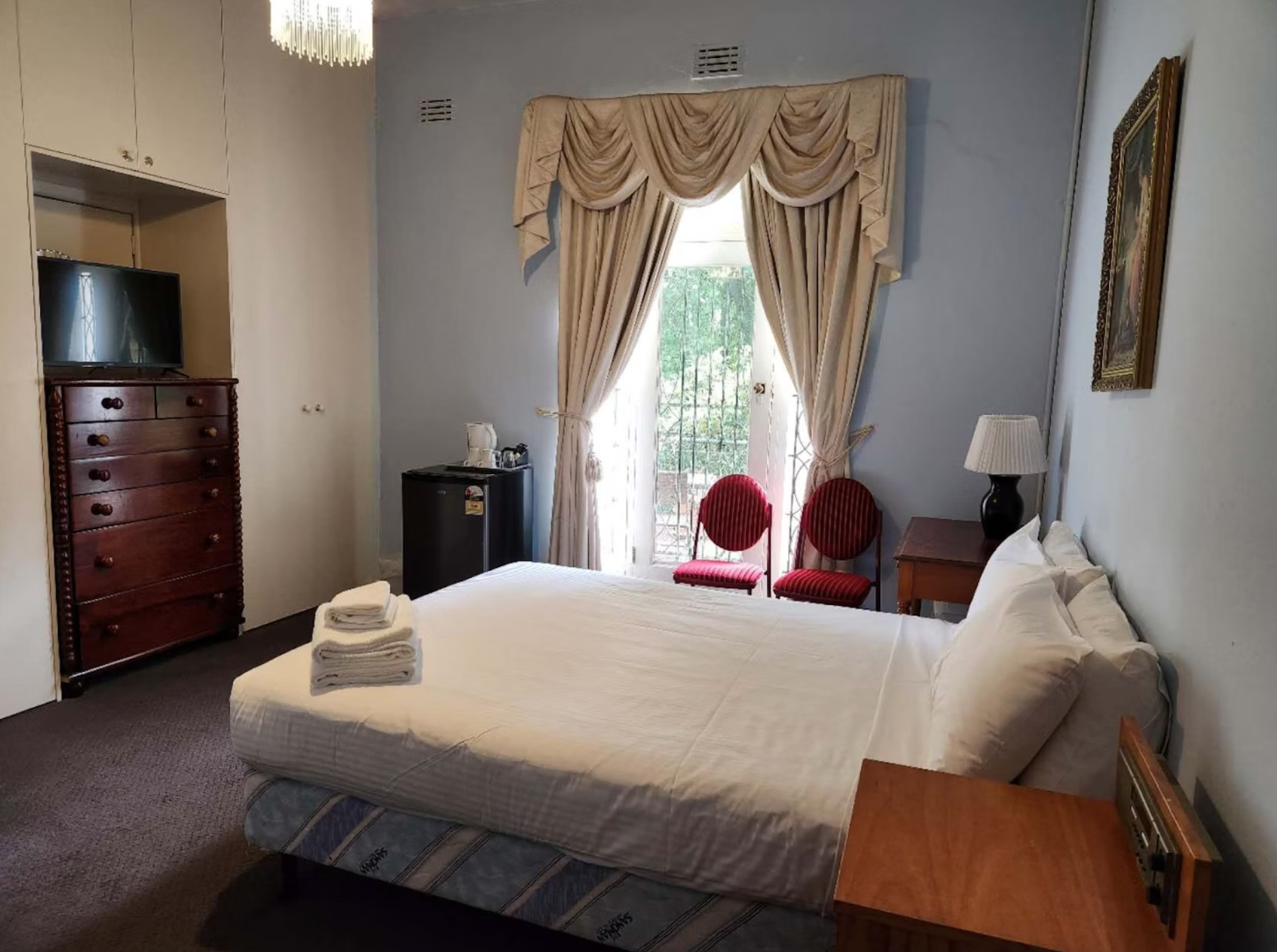 Georgian Court Inn - Melbourne - Bedroom