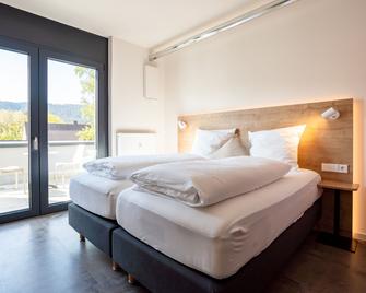 coucou hotel & kuckucks-stube (Titisee) - Titisee-Neustadt - Schlafzimmer