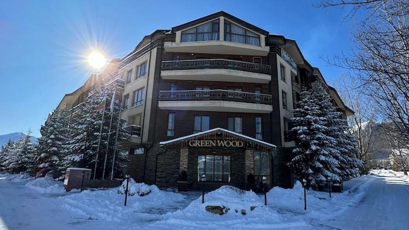 Green Wood Hotel & Spa