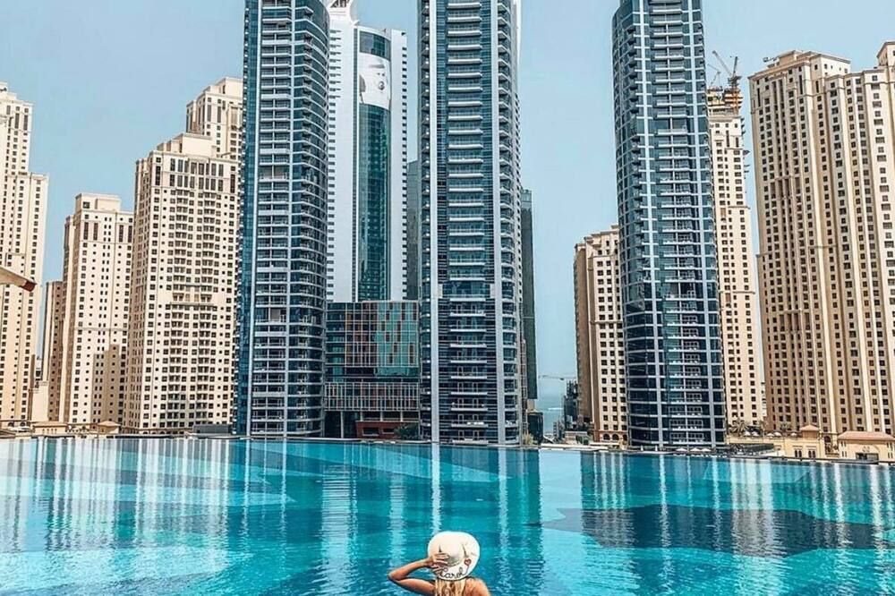 Address Dubai Marina Residences