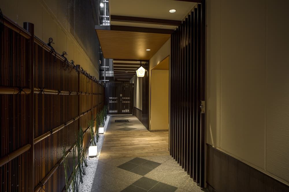 Hallway view of Sotetsu Fresa Inn Kyoto-Shijokarasuma