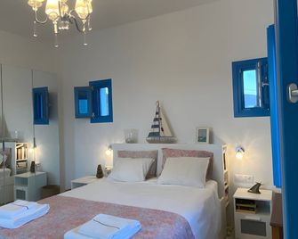 Villa on the beach, Sarpakis Villa - Chora - Bedroom