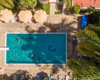 Hotel & Spa Villa Vergel - Ixtapan de la Sal - Piscina