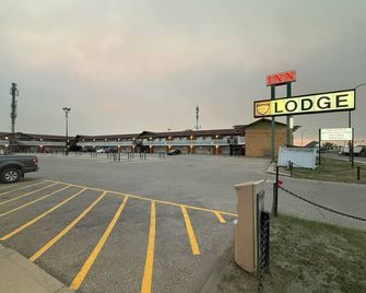 Silver crest lodge - Grande Prairie