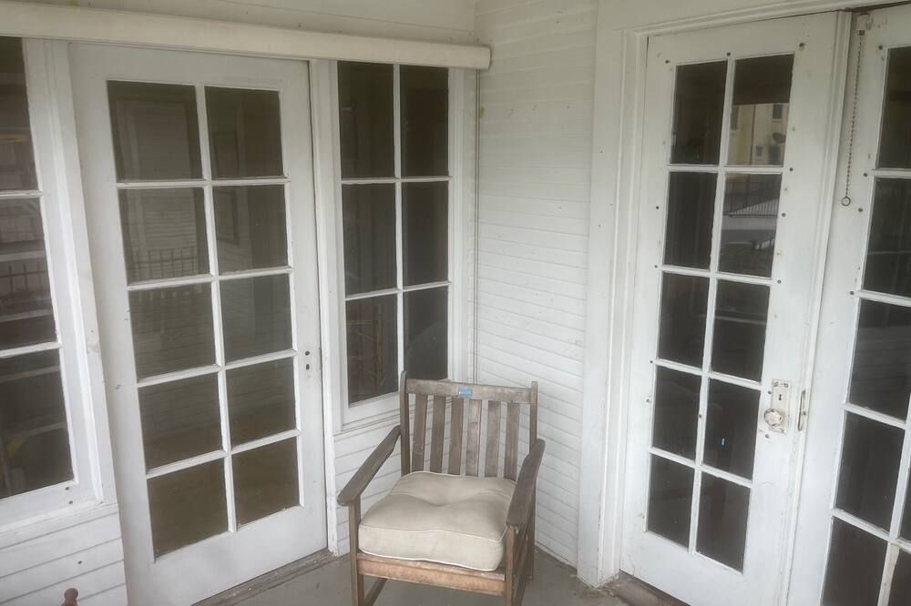 1906 Urban Cottage - Los Angeles - Balcony