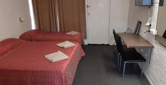 Colonial Inn Motel - Tamworth - Bedroom
