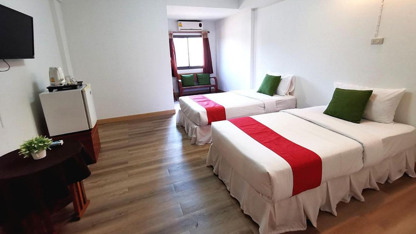 Thana Hotel & Guesthouse