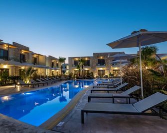 Oneiro Boutique Hotel - Tigaki - Piscină