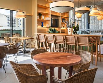 B&b Hotel Olhao Algarve - אולהאו - מסעדה