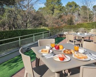 B&b Hotel Barcelona Sant Cugat - Sant Cugat del Vallès - Balcony