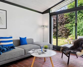 Nice Home In Odder With Wifi - Odder - Stue