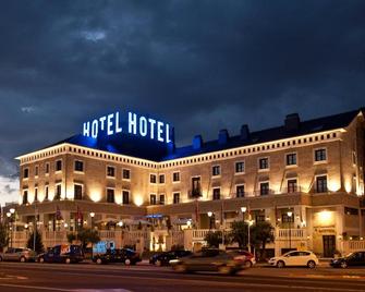 Hotel Conde Ansúrez - ואיאדוליד - בניין