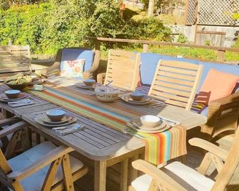 Beat the Heat in our Sunny Classic Inverness Home - Inverness - Patio