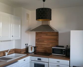 Apt 50m2 with balcony fully equipped near Avignon - Pernes-les-Fontaines - Cuisine