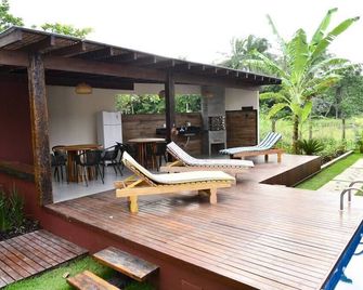 Cond Fechado na Ponta do Muta - Maraú - Patio