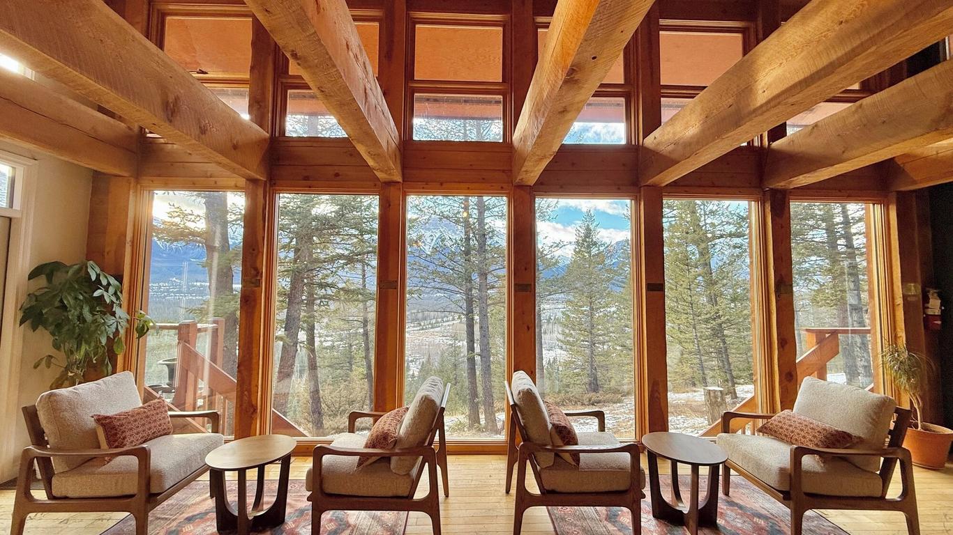 Canmore Alpine Hostel - Alpine Club of Canada