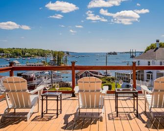 Boothbay Harbor King Suite - Room 1 at Greenleaf Inn - Balcony, Harbor Views! - Boothbay Harbor - Balkon