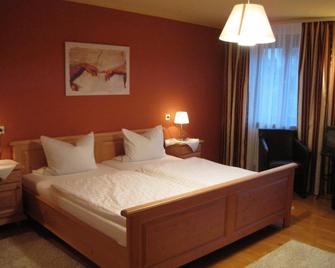 Hotel Restaurant Albans Sonne - Bad Rippoldsau - Спальня