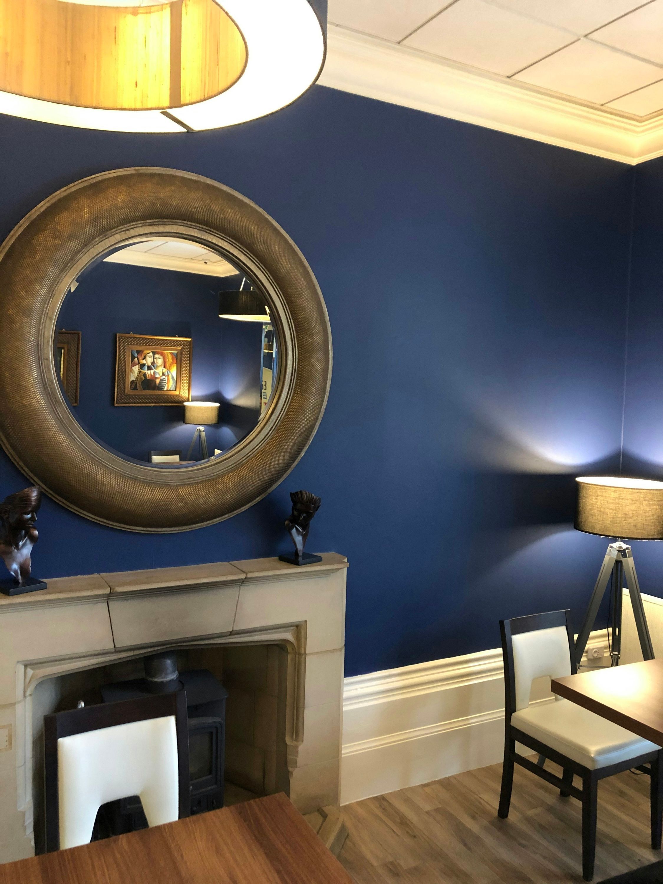 ميلفيلدز هوتل - غريمسبي - بار