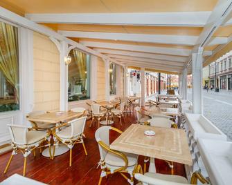 Hotel Imparatul Romanilor - סיביו - מסעדה