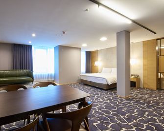 Hotel tt Seomyeon - Busán