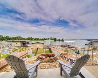 2 Boat Docks Grand Lake Waterfront Home - Grove - Balcón
