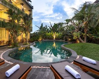 Hidden Padma Retreat - Gianyar - Piscina