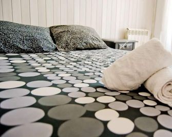 Itinere Rooms - Hostel - Granada - Bedroom