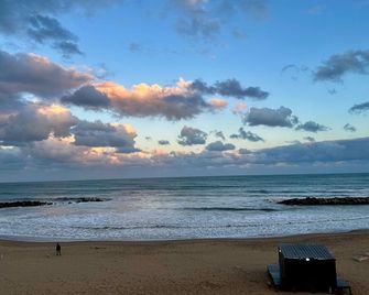 Apartamento en el Corazón de Mar del Plata a una Cuadra de la Playa - Mar del Plata - Beach