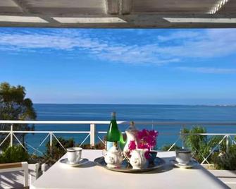 Stavento Apartments - Argostoli - Balcón