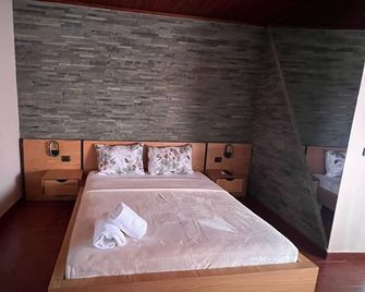 Hotel Lura - Tirana