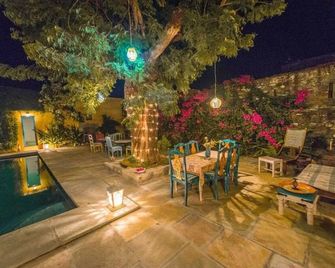 Hotel Ghanerao Castle Ranakpur - Ghanerao - Patio