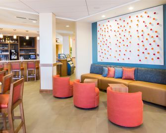 Hyatt Place Daytona Beach-Oceanfront - דייטונה ביץ' - טרקלין