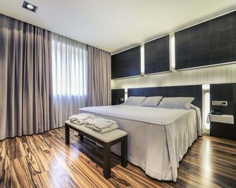 Mercure Carlton Rioja - Logroño - Bedroom