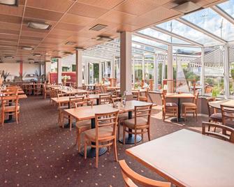 ibis 3 Lacs Neuchâtel - Neuenburg - Restaurant
