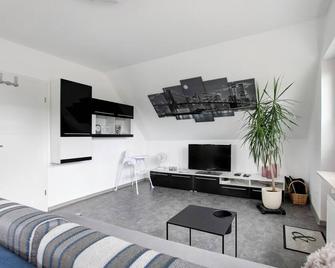 Ferienwohnung Mürwik - Flensburgo - Sala de estar