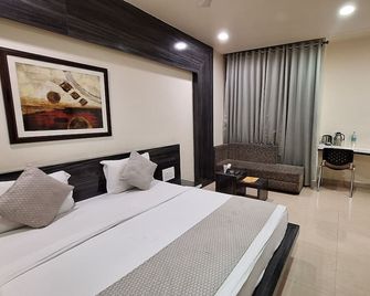 Hotel Alankar Palace - Bhopal - Habitación