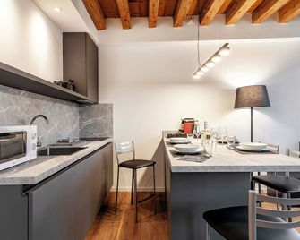 San Lorenzo Apartments 5054 - Venice - Kitchen