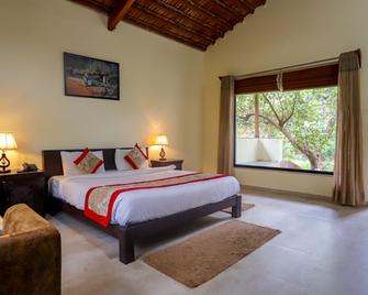 Jharna Resort-Navegaon Gate - Chandrapur - Bedroom