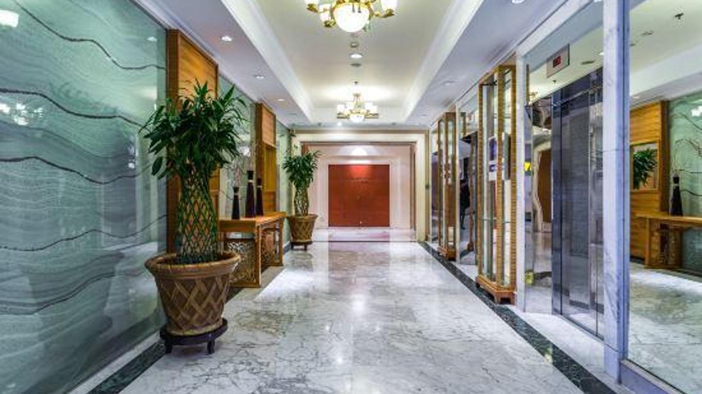 5l Hotel