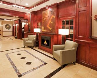 Holiday Inn Express Hotel & Suites Guymon - Guymon - Lobby