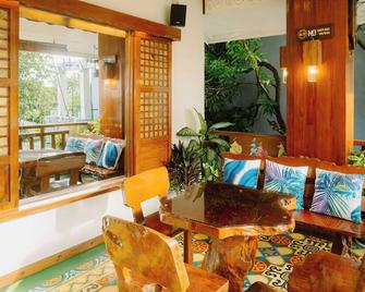 Antonio's Bed and Breakfast Hotel - Sorsogón - Comedor
