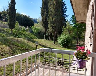 B&b Il Torchio-Urbino - Urbino - Balkon